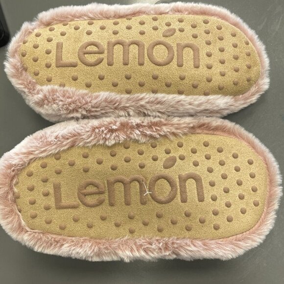 NWOT Lemon Women's S/M Faux Fur Slippers Pink Soft Plush Lining - Picture 6 of 8